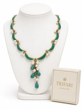 Trifari Gold-Tone & Teal Vintage Pearl Drop Bohemian Retro Necklace